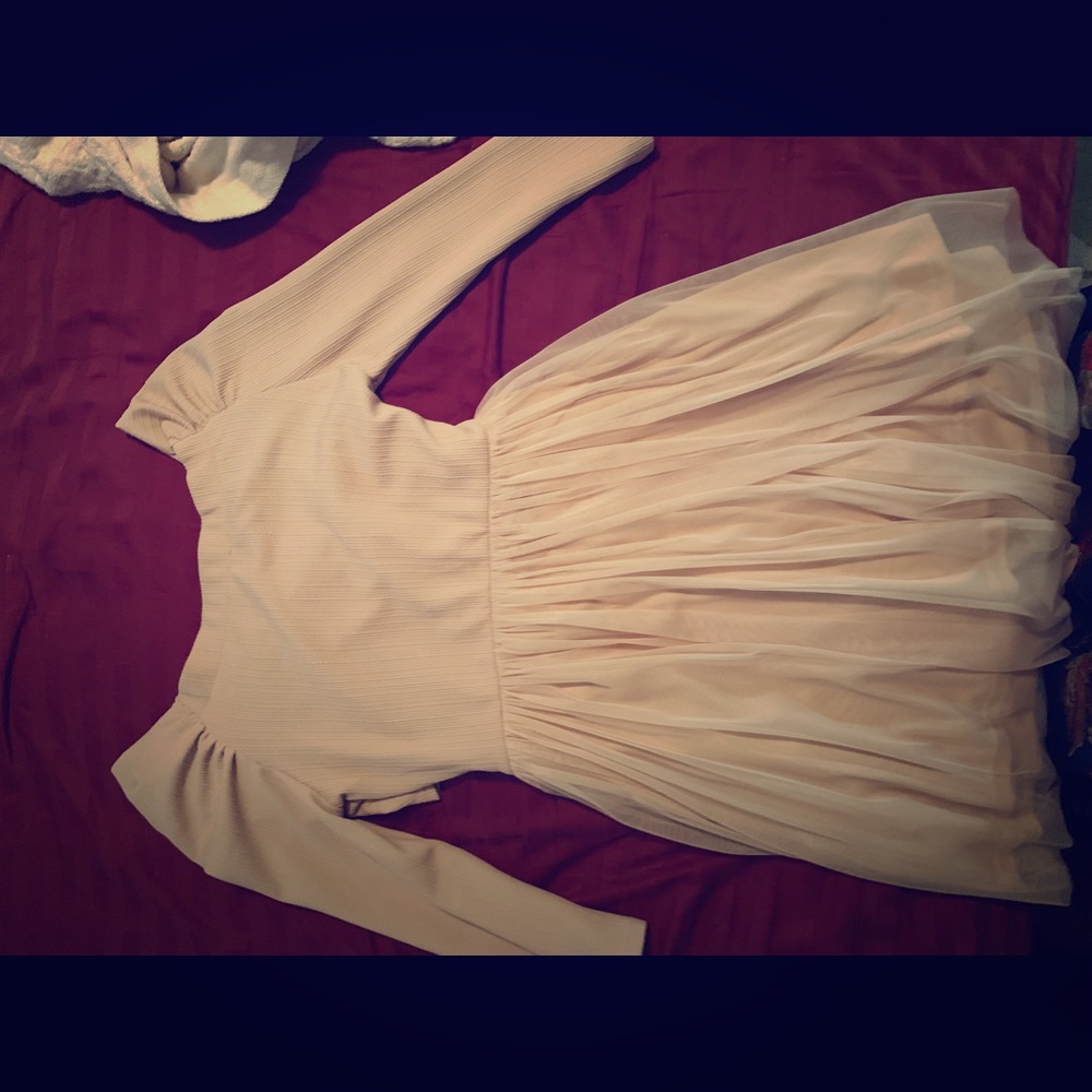 Tulle skirt, off the shoulder dress